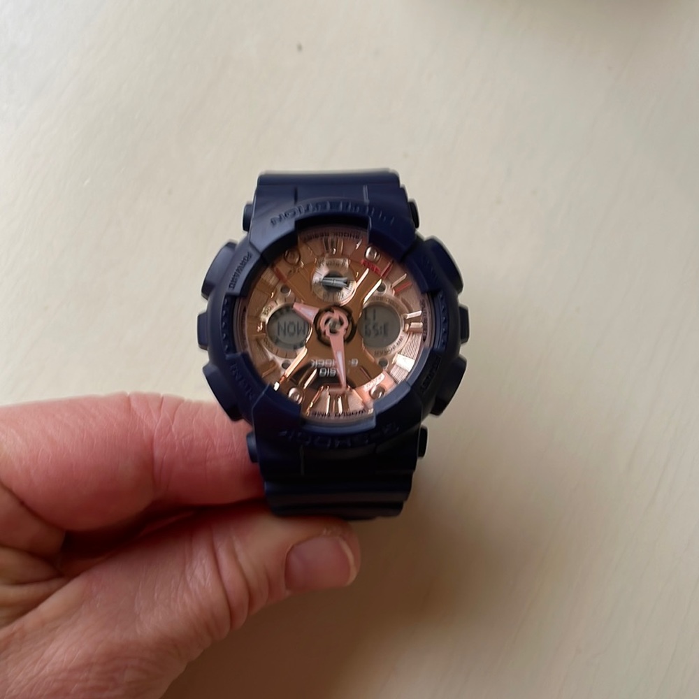 G-Shock blue/purple with Rose color face.